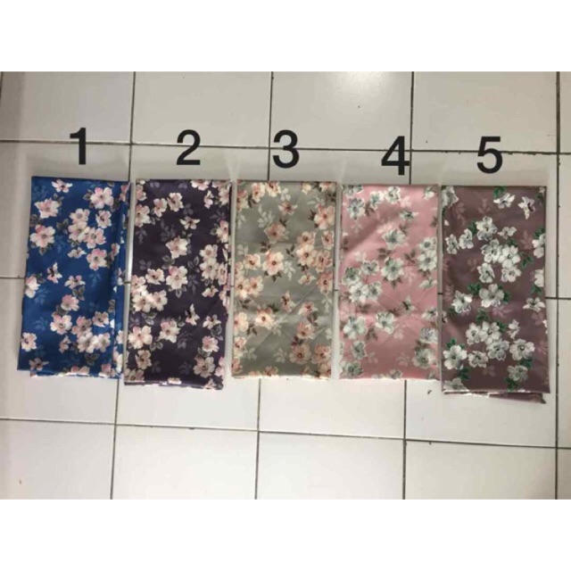 Jilbab Segitiga Instan bahan Wolfis Premium