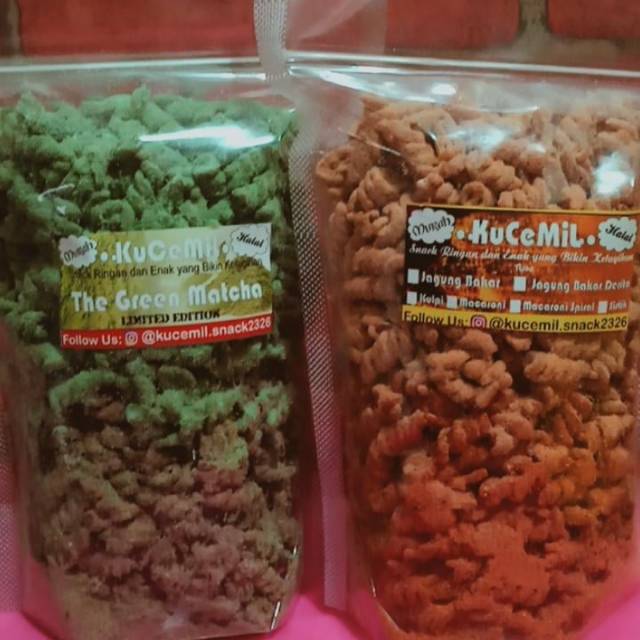 

KuCeMiL Snack ukuran 400 gr pouch ukuran besar