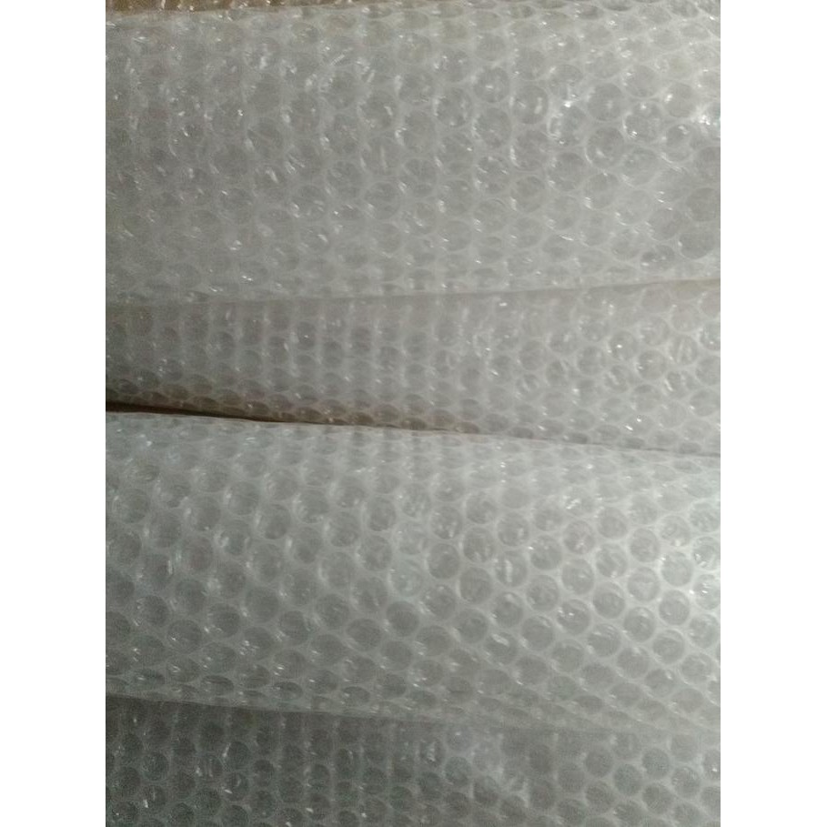 

Packing Tambahan Bubble Wrap Untuk Kiriman Lebih Aman