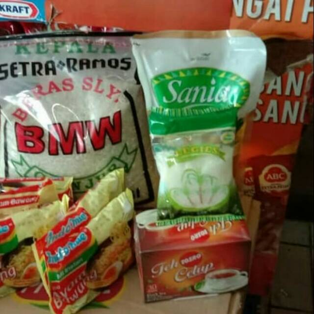 

Paket sembako murah