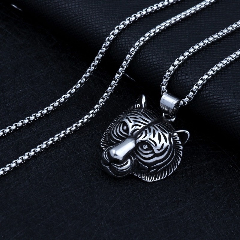 Kalung Liontin Kepala Harimau Bahan Stainless Steel Gaya Retro Eropa Amerika