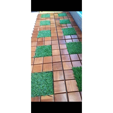 Lantai Kayu Jati MOTIF KOTRUM / Decking Tile Motif kotak mix rumput sintetis uk 30x30cm