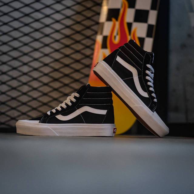 Sepatu Vans Oldskool Hi Reissue 138