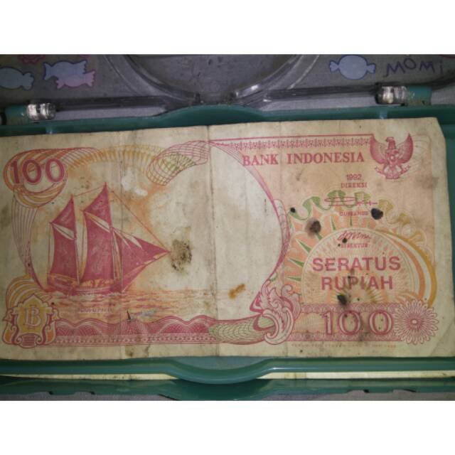 Uang kuno 100 uang lama 100 uang jadul 100 uang asli indonesia uang seratus kertas uang 100 kertas