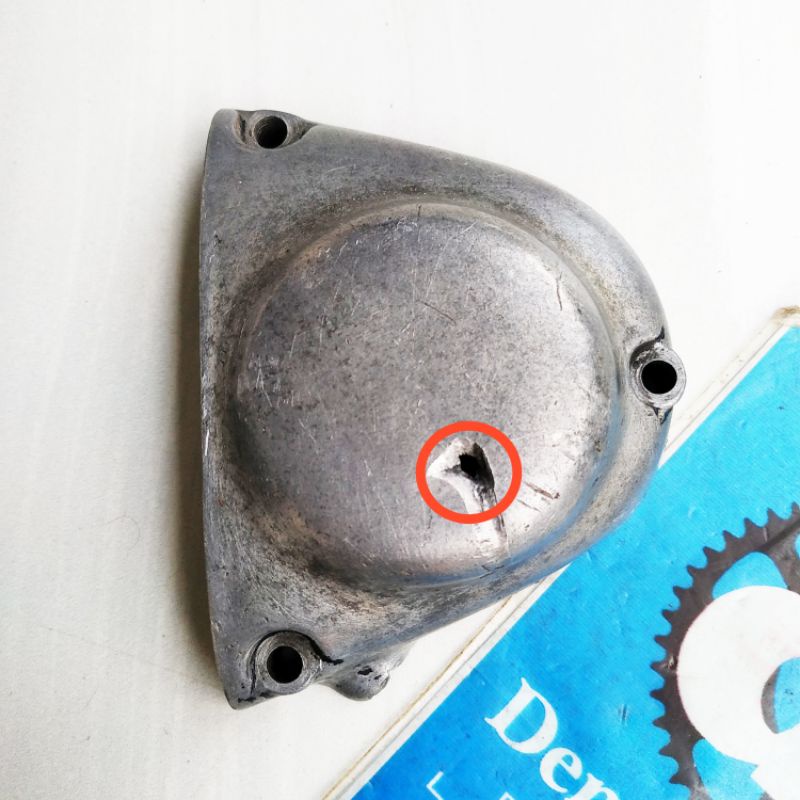 Tutup pompa oli Yamaha DT100 bekas original
