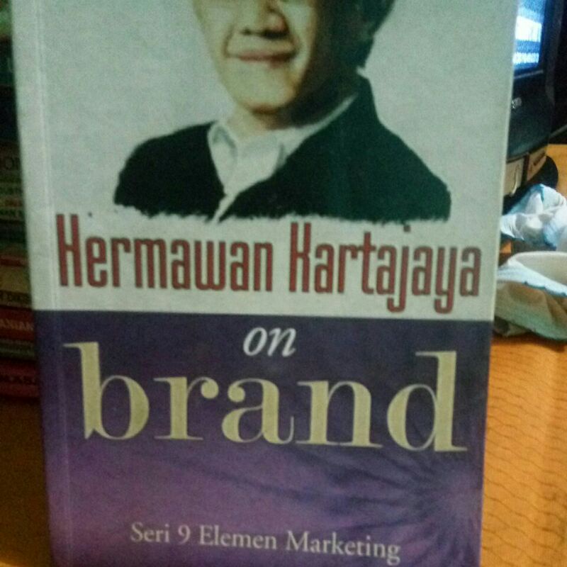 On BRAND. SERI 9. ELEMEN MARKETING