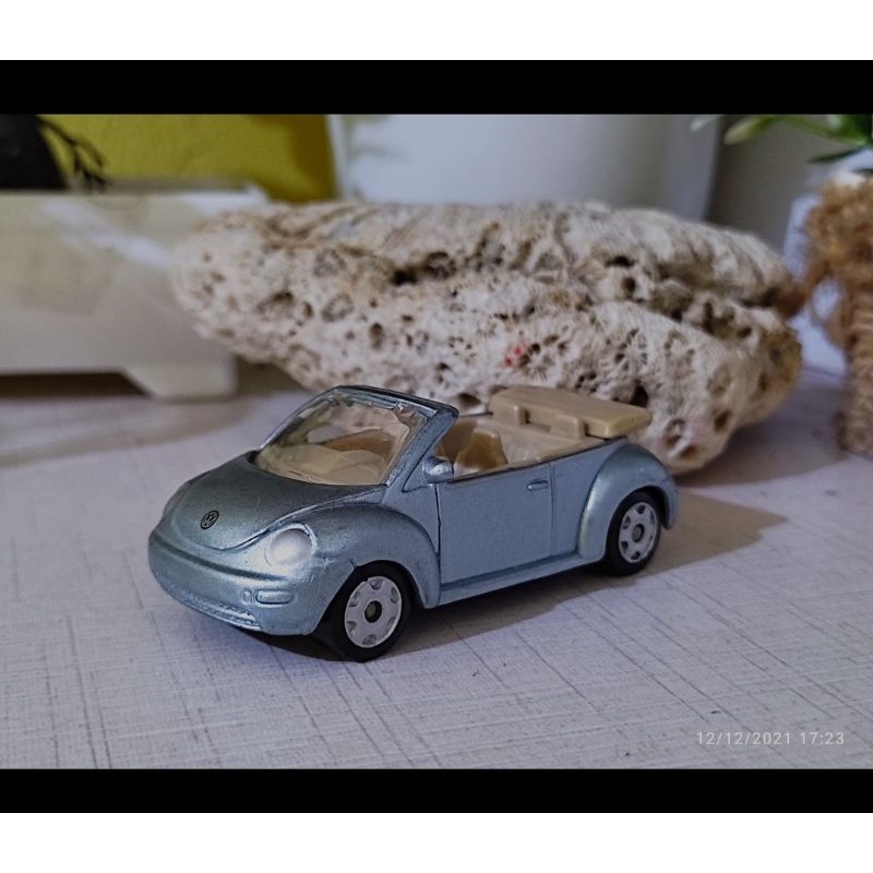 maisto volkswagen new beetle convertible loose rare