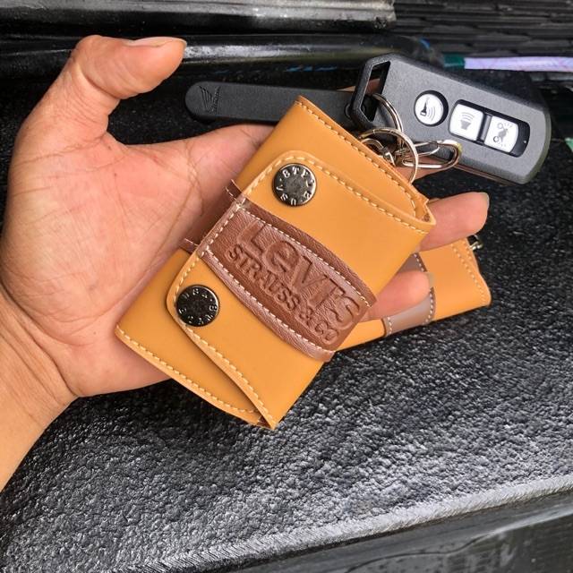 DOMPET STNK MOBIL LEVIS TERBARU