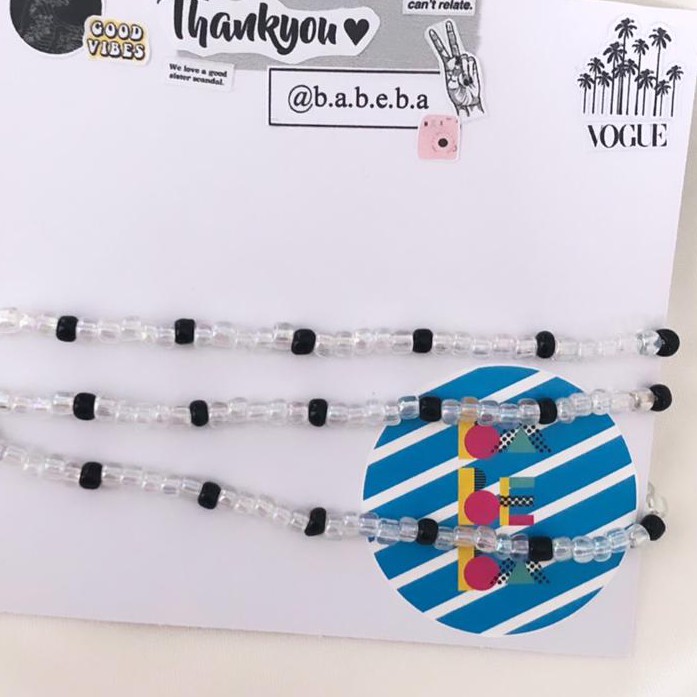 black & transparant beaded straps mask