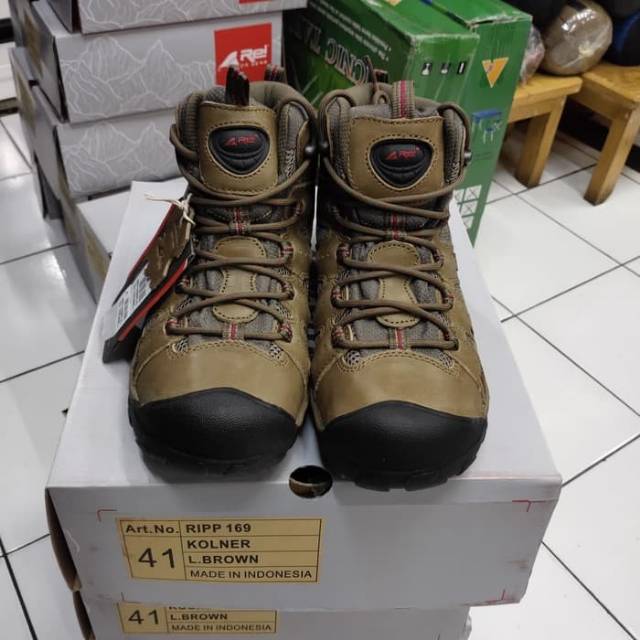 Sepatu Rei Kolner Sepatu Gunung Rei Kolner