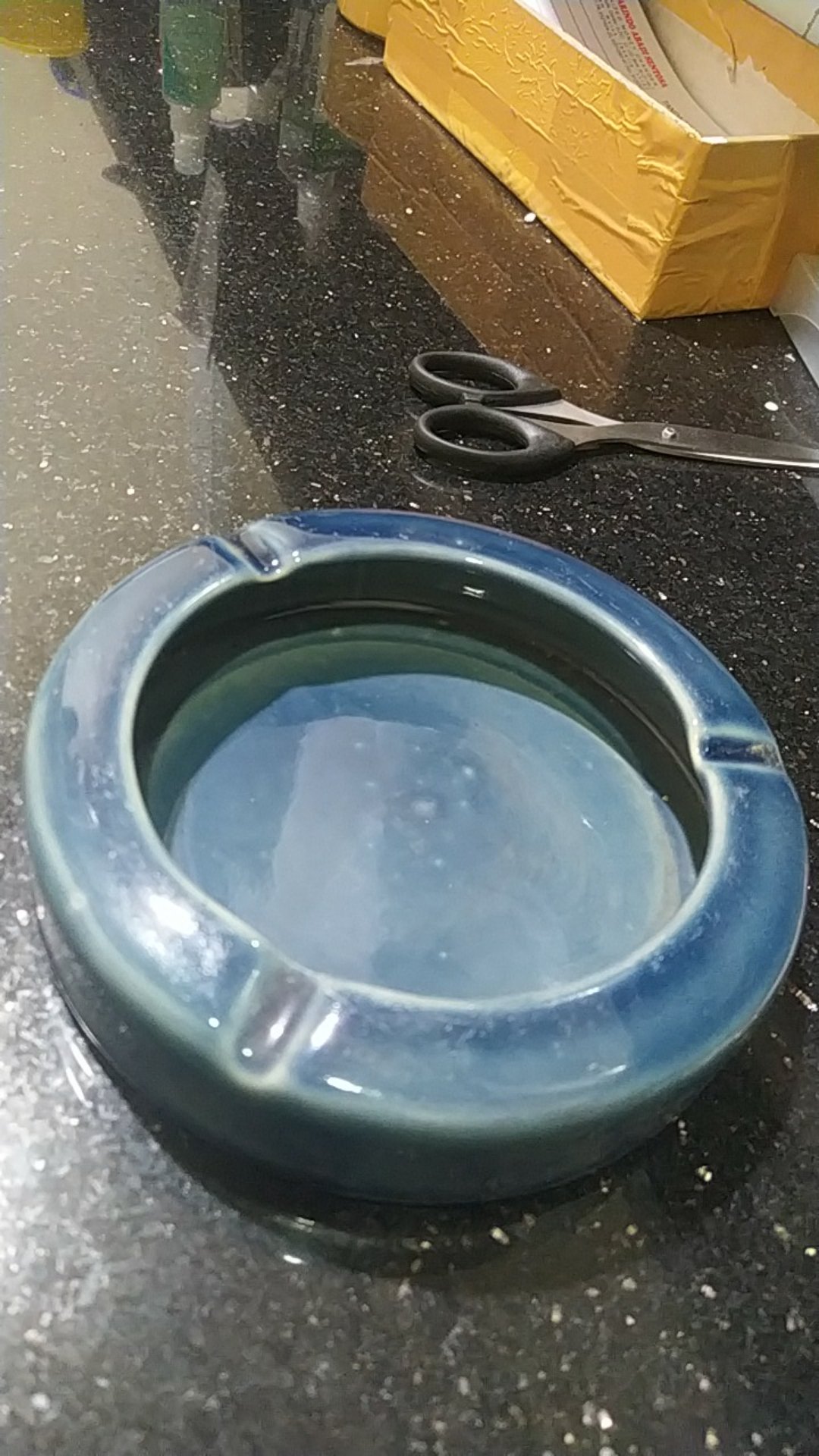 Asbak Keramik Diameter 15,5cm Tinggi 4cm / Asbak Keramik Bulat