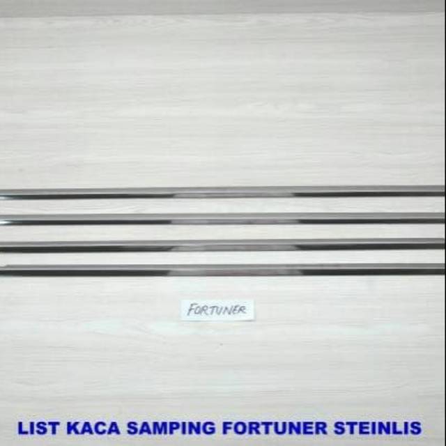 List kaca samping/ window liner Fortuner