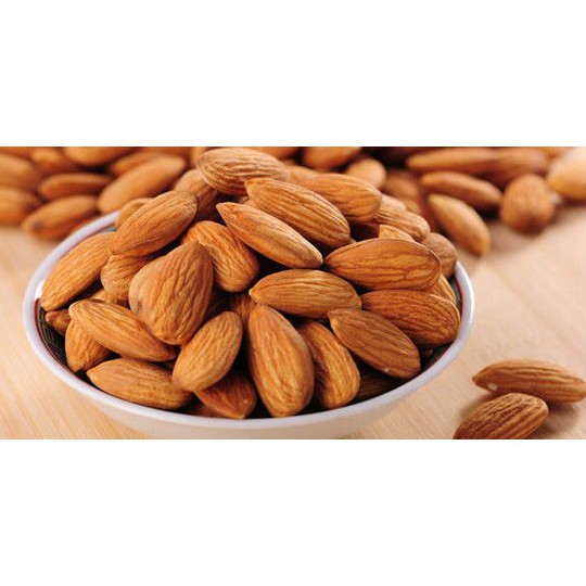 

Raw Almond Whole 500gram / Kacang Almond Utuh Mentah