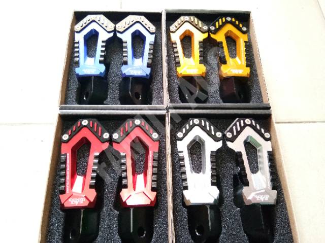 Footstep/ Foot Step Belakang CNC Nmax - Aerox - Lexi - Xmax - Vario 125/150 - Xmax DLL Black Diamond