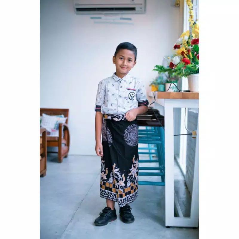 sarung batik anak terlaris/sarung batik mahda/sarung batik