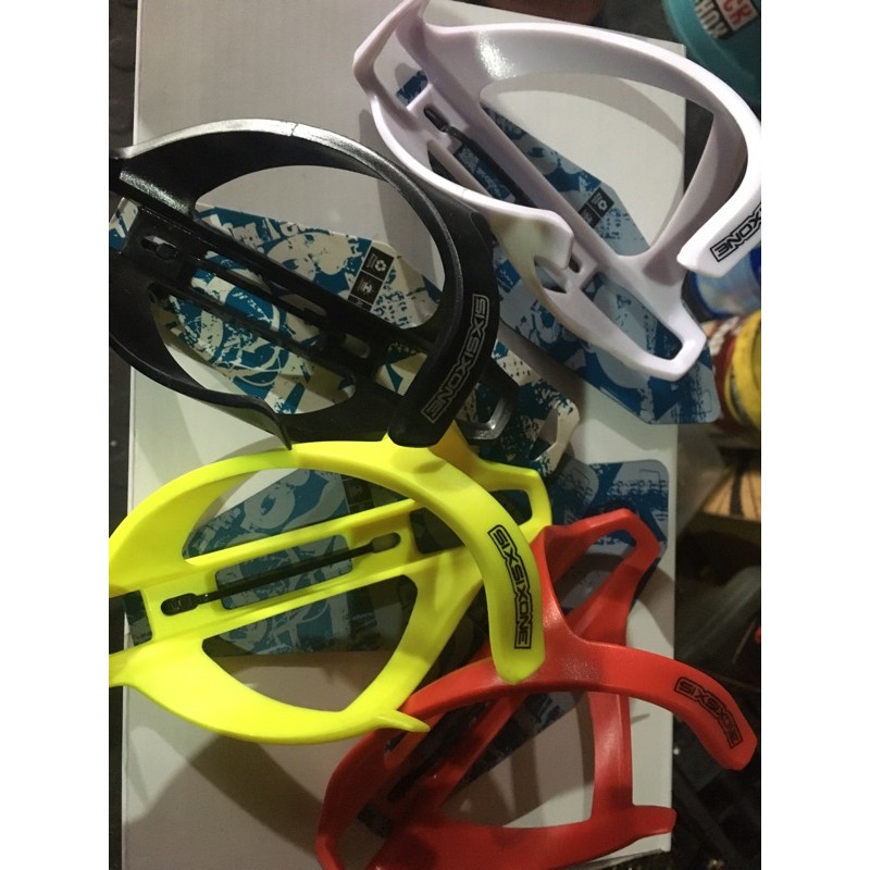 botol cage sixsixone ambilan samping