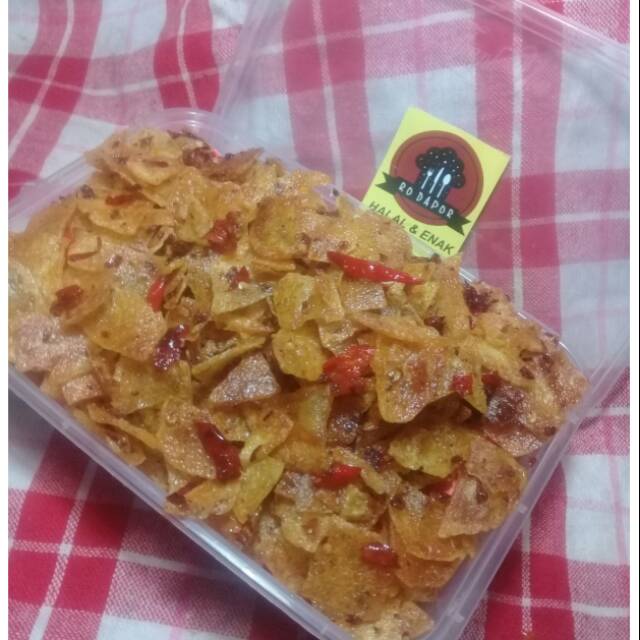 

KENTANG CRISPY POTATO CHIPS TANPA PENGAWET 750ml by r.o dapor