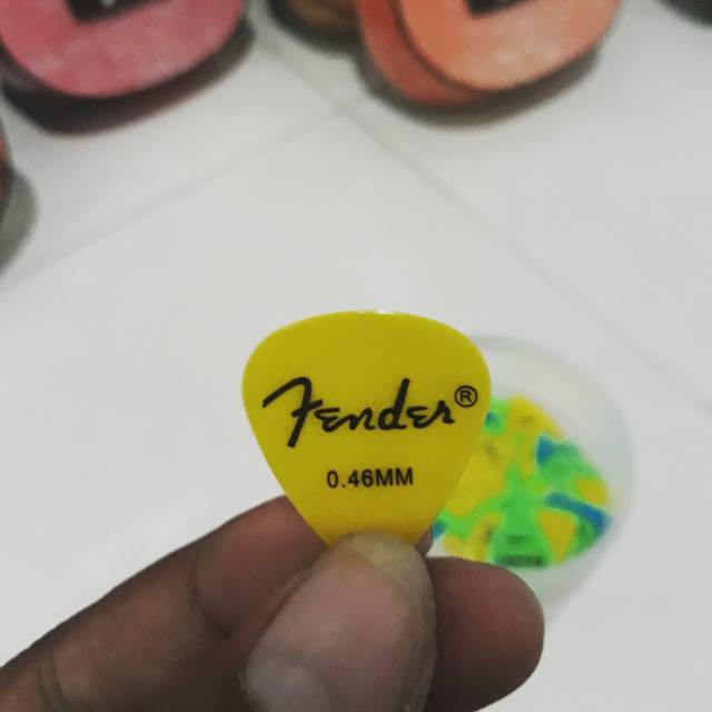 Pick Ukulele &amp; Gitar