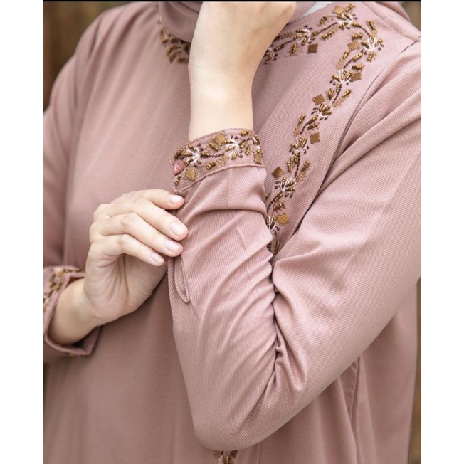 ZALINA TUNIK HEAVEN LIGHTS