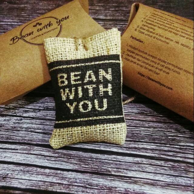 Pengharum mobil aroma kopi