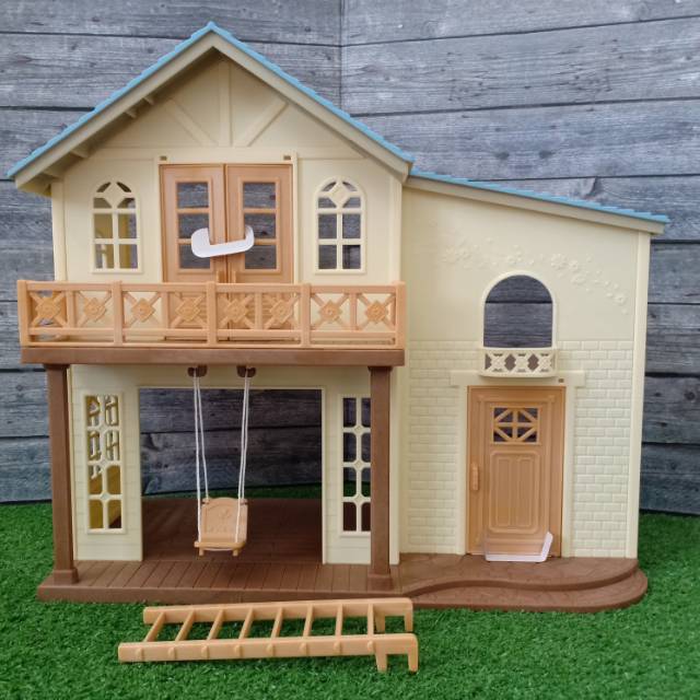 Sylvanian Hillcrest house