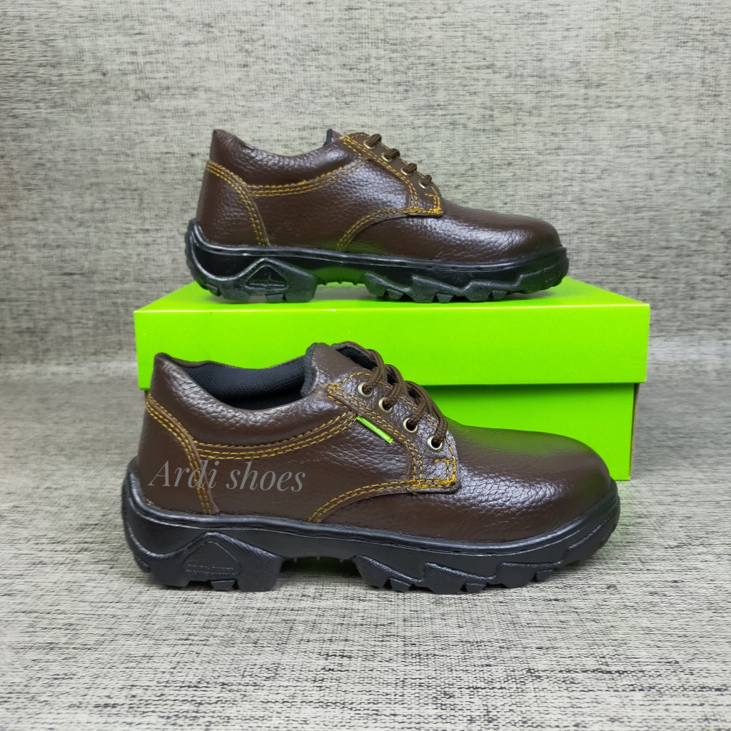 Sepatu Safety Pria Tali Kulit Asli  Septi Cowok Ujung Besi Sepatu Sefty Tali Pendek Stand horse 801