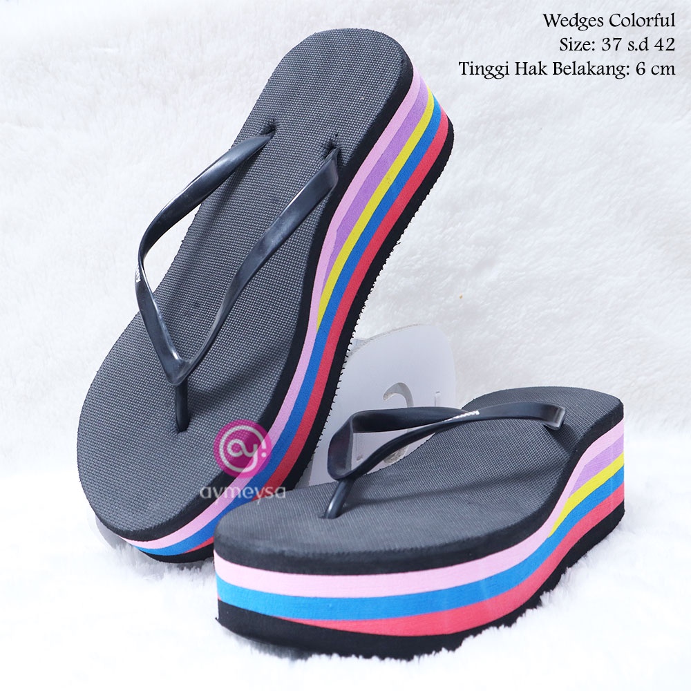 Sandal Wedges Wanita dengan Heel 6 cm Colorful Model Terbaru untuk Dewasa Perempuan Ukuran 37 sampai 42 Cocok Digunakan untuk Cewek ABG sampai dewasa harga dijamin murah terjangkau, enak dipakai dan nyaman.