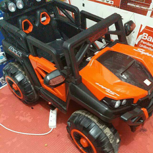 MOBIL AKI UK 688~MAINAN MOBIL ANAK ~REMOTE BLUETOOTH DAN BISA AYUN (JNE /GOSENT/INDAH CARGO)