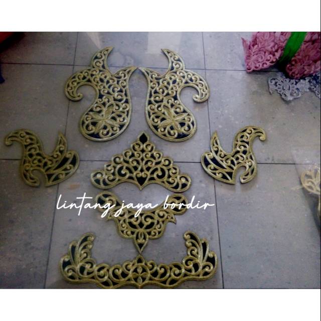 Siger renda bordir plus spon/custom aksesories tari