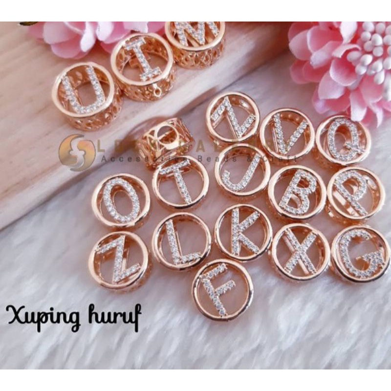 Liontin Huruf Charm Gelang Emas Hongkong Xuping Huruf Gelang Tali Kawat