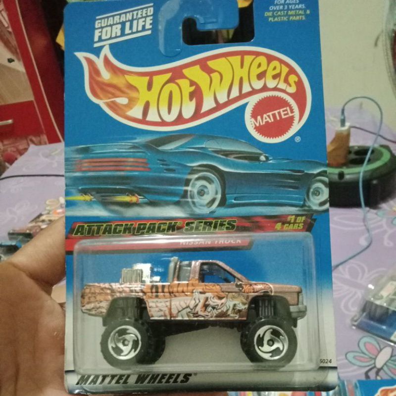 Hot wheels Nissan Truck