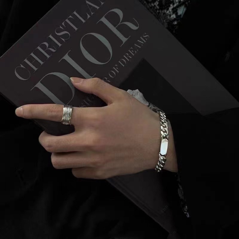 Cincin Desain Garis Tidak Teratur Model Lipat Gaya retro Eropa Amerika Untuk Pria