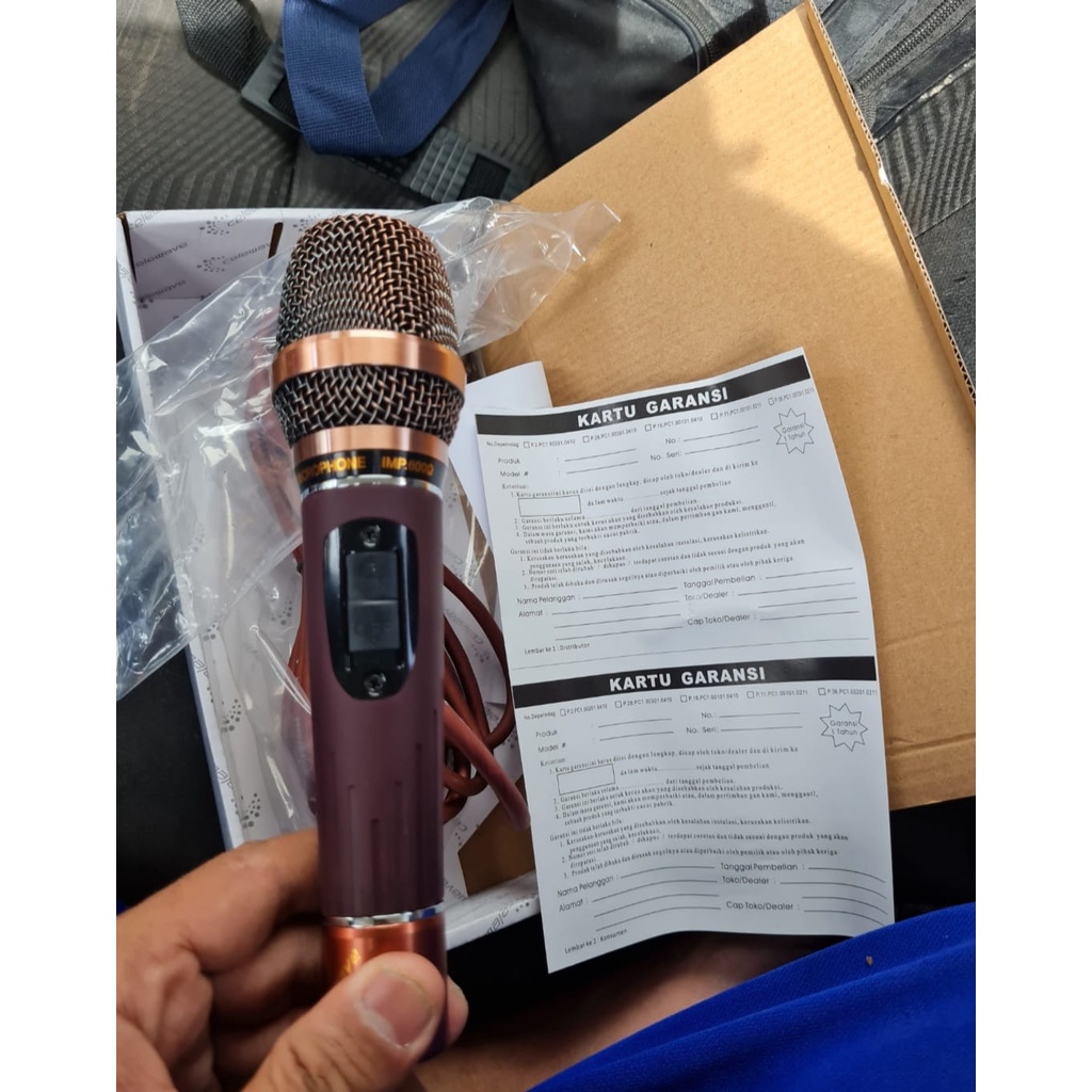 G589 MIC KABEL CELEWARE MICROPHONE VOKAL FULL BESI KARAOKE AUDIO MIK MIKROPHONE PRO VOCAL ARTIS PRO KTV LIVE PANGGUNG HARGA TERJANGKAU DAN BERKHUALITAS SANGAT DIRECOMENDASIKAN BANGET COCOK UNTUK SEMUA ACARA TANPA BATERAI TINGGAL COLOK KE AUDIO AJA