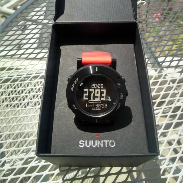 suunto core coral crush