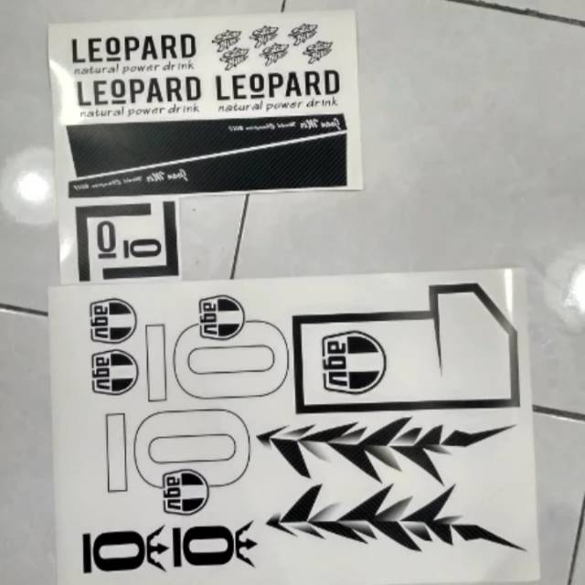 Water Decal Set Helm Joan Mir