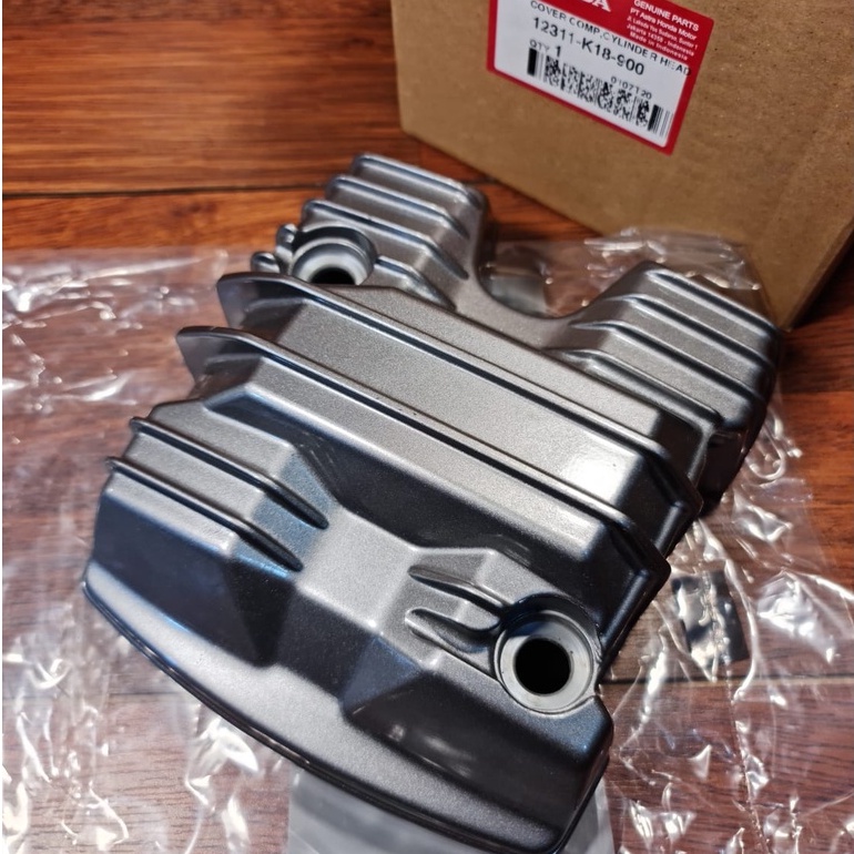 (CRF150) HONDA ORI - COVER COMP CYLINDER HEAD/ DEKSEL VERZA 12311K18900 ASLI AHM