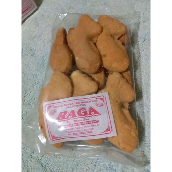 

kue bolu panggang ikan