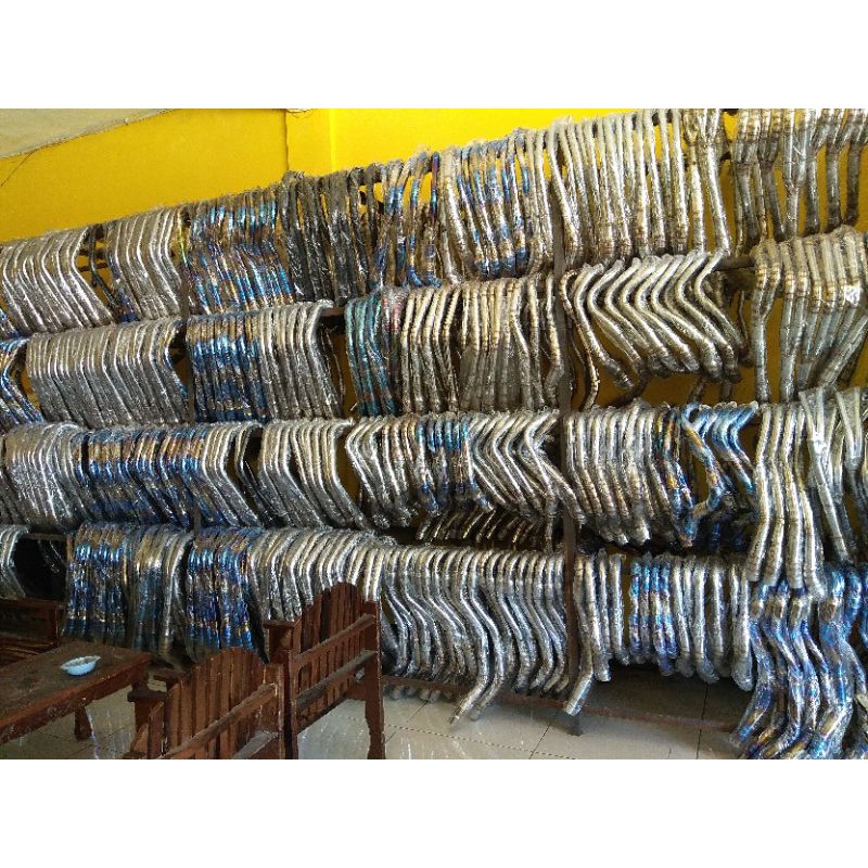 Knalpot r15 v3 r15 v2 satria fu karbu Fu injeksi Fu barong Jupiter mx 135 MX new MX lama sonic 150 vixion new Vixion lama Vixion advance NVL r15 new R15 lama R15 vva cbr150 cb150 xabre thunder tiger Byson CS1 MX king gsx Verza sc project carbon exhaust-2