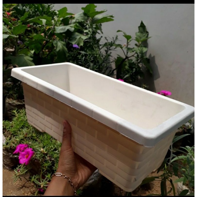 Pot panjang motif bata M, pot kotak 25 cm