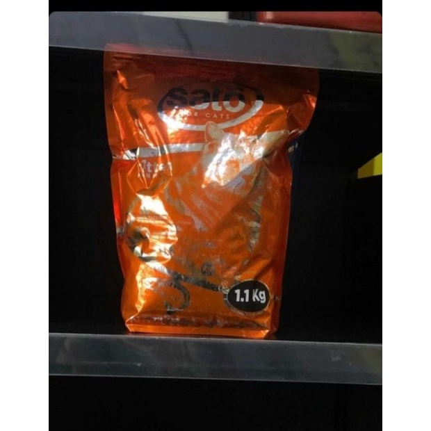 SATO CAT FOOD MAKANAN SALMON 1.1KG