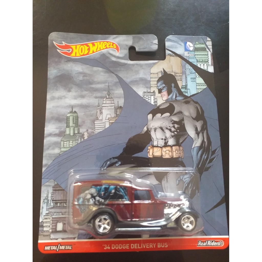 HOT WHEELS RETRO SUPERMAN BATMAN 34 DODGE DELIVERY BUS