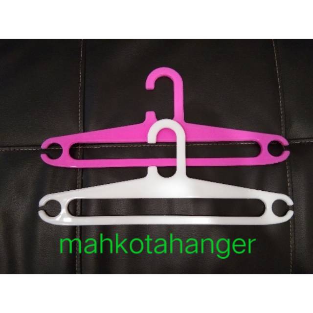 Hanger Plastik 18 Inch display | Gantungan baju plastik elastis