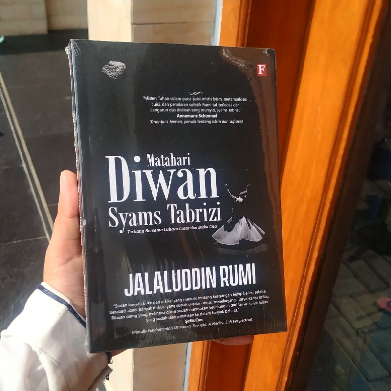 Matahari Diwan Syams Tabrizi