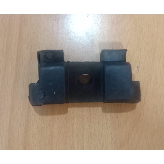 Karet Belakang ganjalan Tangki GL 100