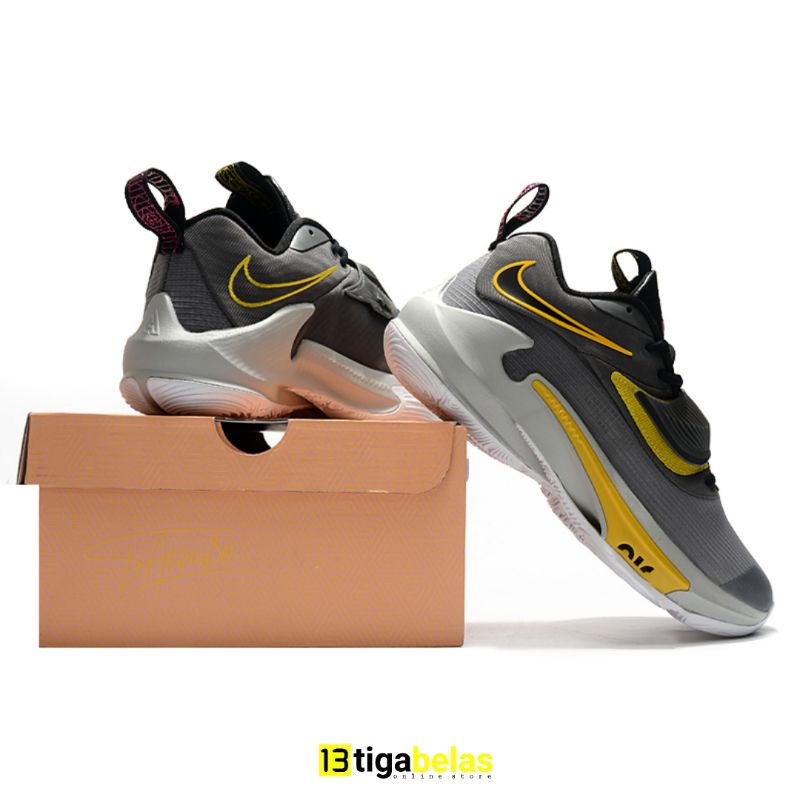 SEPATU NIKE FREAK 3 Battery