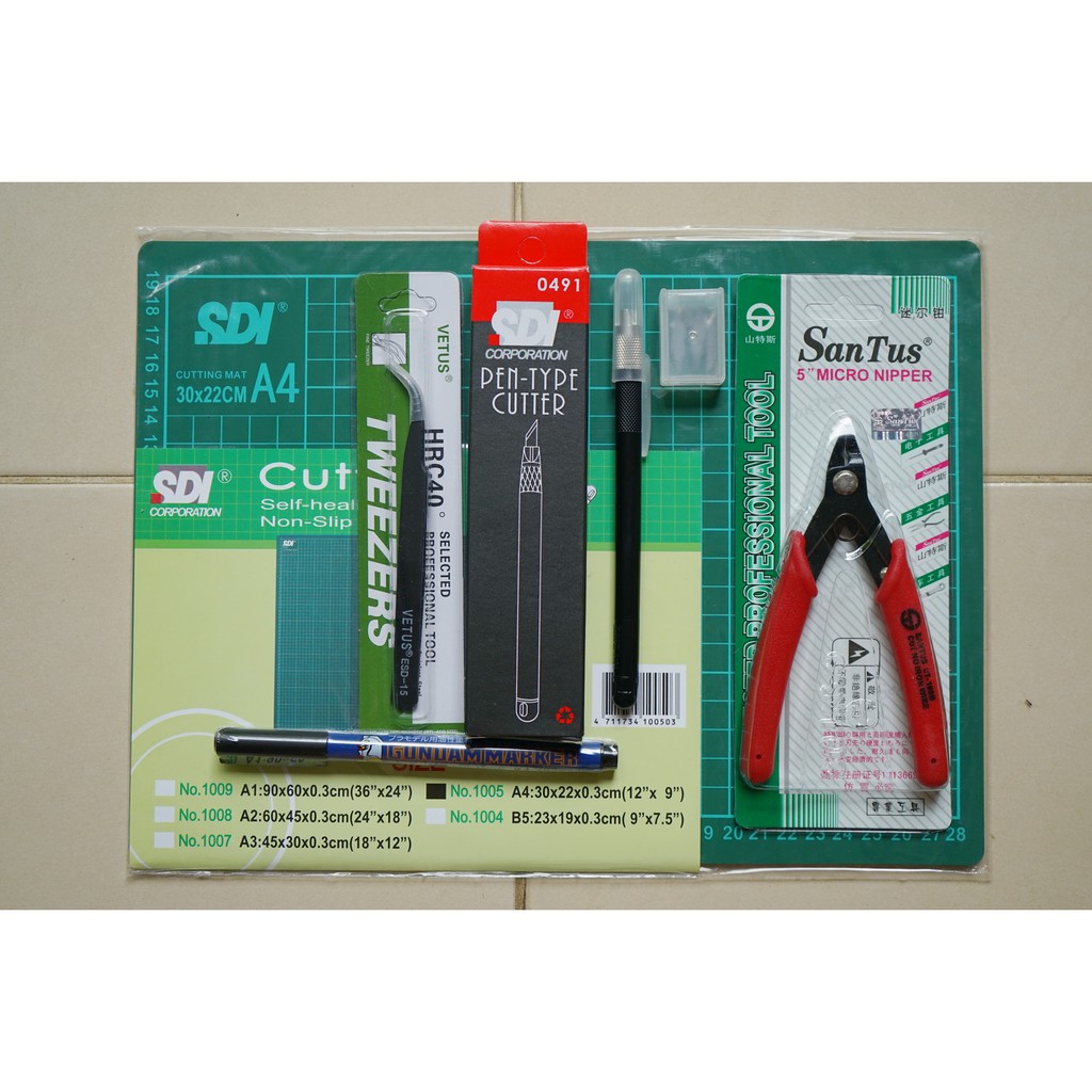 

Beginner Set C Cutting Mat Pen Cutter Tang Model Kit Gundam Marker Gunpla