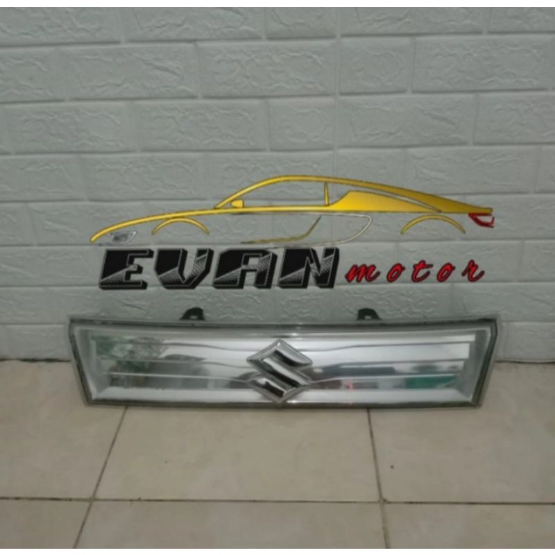 Grill suzuki karimun wagon