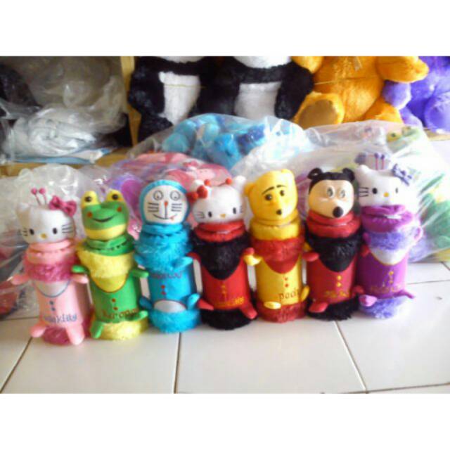 Celengan karakter lucu