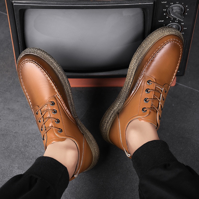 Sepatu Sneakers Pria Pennay Nerley Leather PU Retro Formal Kasual Santai
