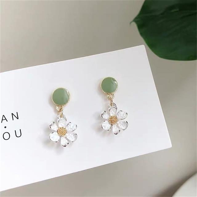 S jarum perak cute Korea gadis segar kecil bunga stud earrings lembut gadis kontras anting-anting wa